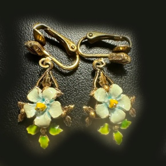 No problem if You Don't have Pierced Ears!  Lot of 3 non-pierced lovely earrings - Picture 7 of 7